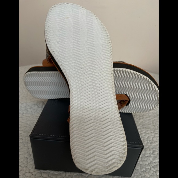 Laidback London Rayna platform sandal - Picture 12 of 14